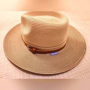 Wallaroo Petite Kristy Fedora